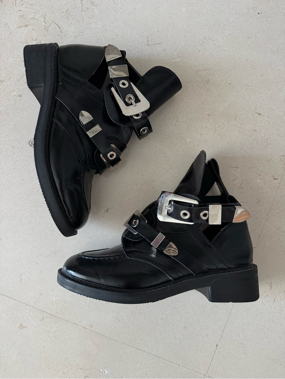 Black Patent Leather Buckle Ankle Boots, US 7.5
